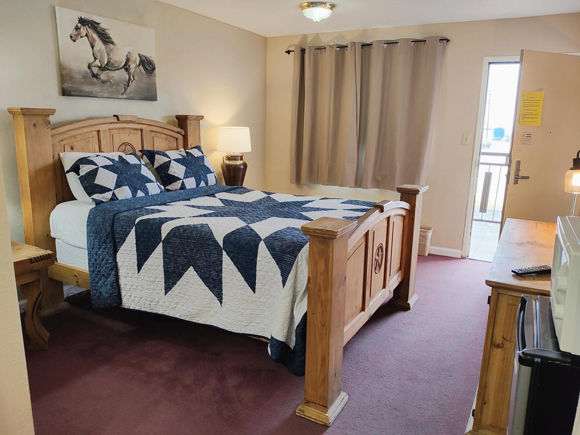 The Lodge At Russell - Russell Inn Rom bilde